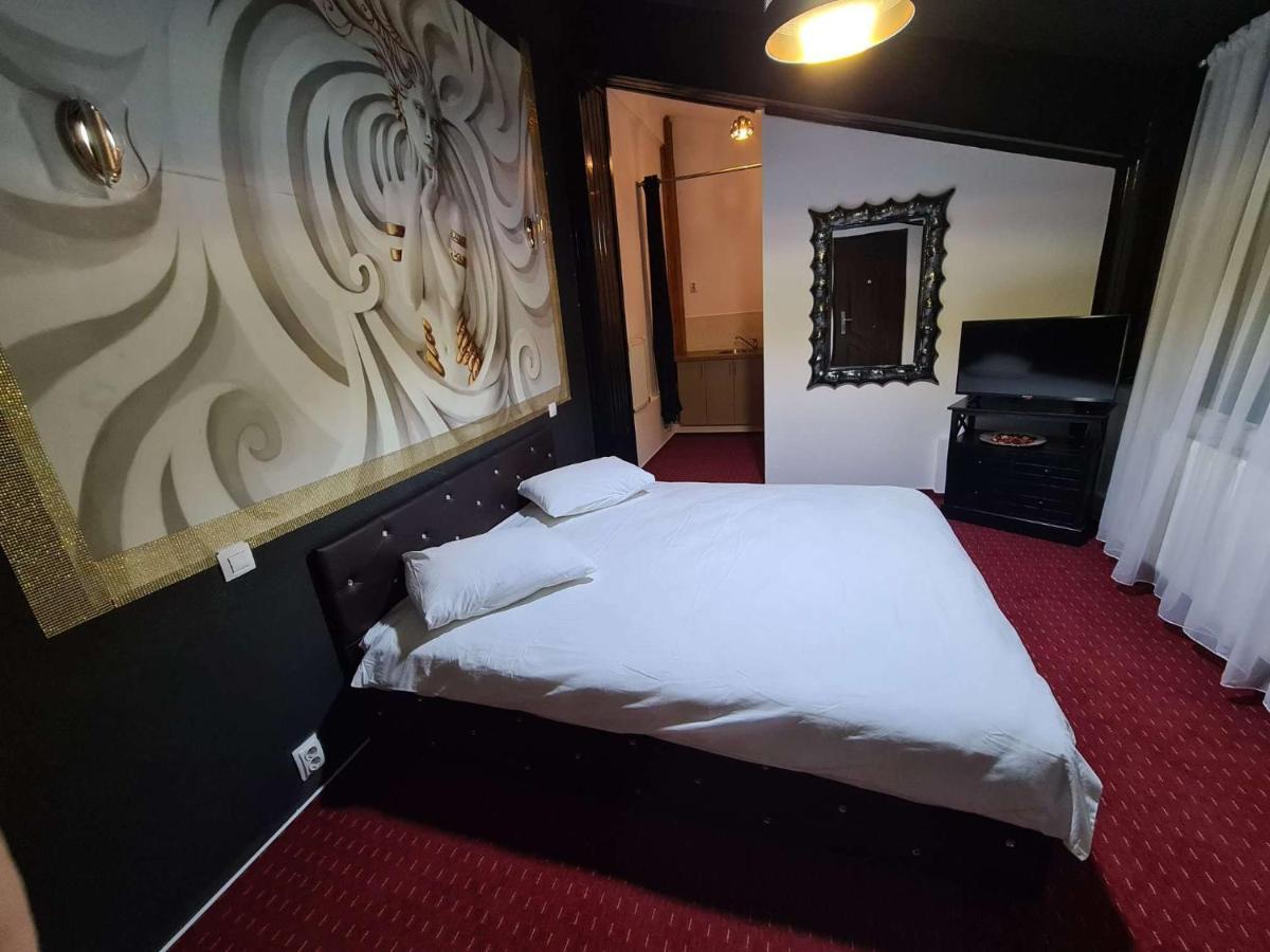 Karma Caffe&Rooms Bucureşti Ngoại thất bức ảnh