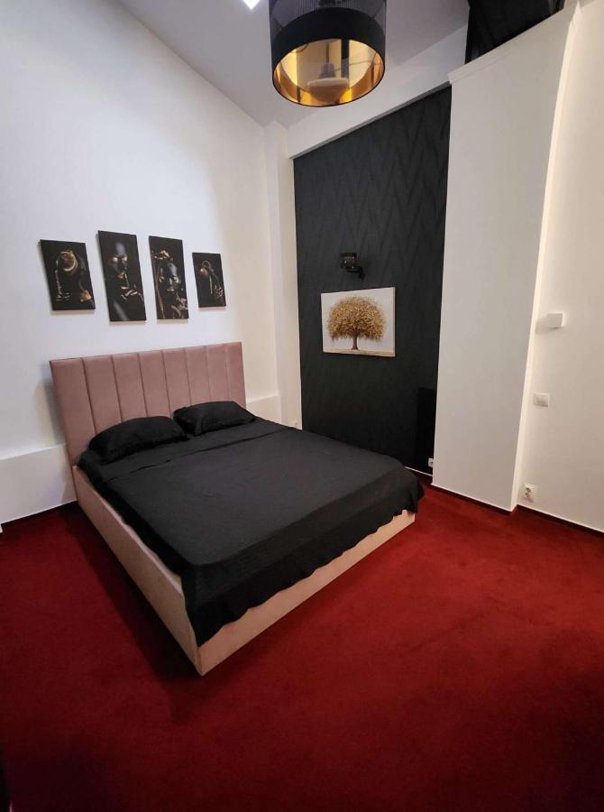 Karma Caffe&Rooms Bucureşti Ngoại thất bức ảnh